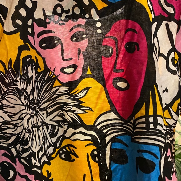 ✨HOST PICK✨ One of a Kind Cotton Tree Signature Wrap Top | OS - Picture 5 of 5